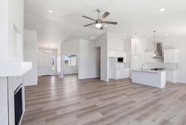 1226 N Park Ct, Deer Park, WA 99006