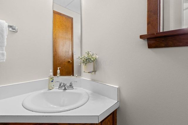 7882 Peter Hoover Road, New Albany, OH 43054