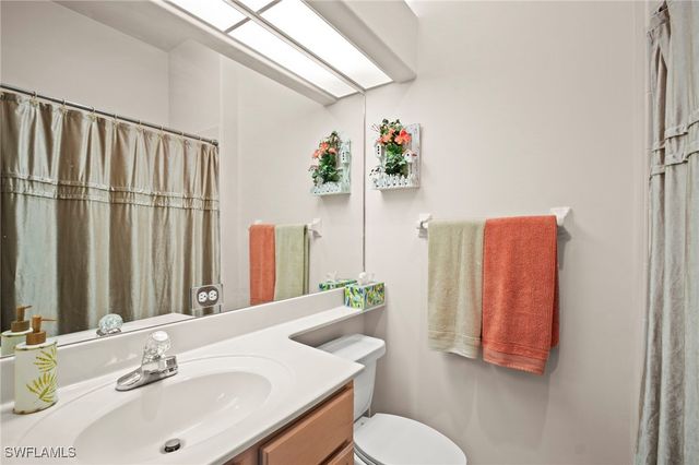 8382 Danbury BLVD, Naples, FL 34120