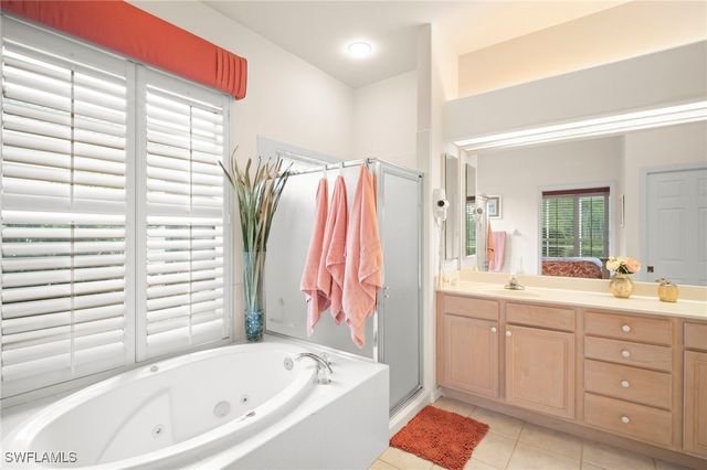 8382 Danbury BLVD, Naples, FL 34120