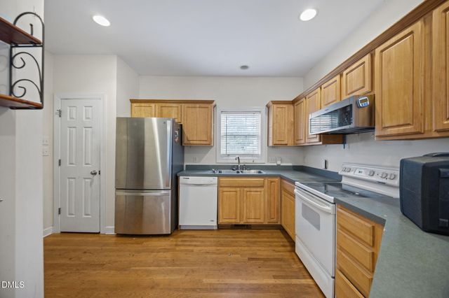 409 Rose Petal Run, Wake Forest, NC 27587