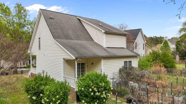 409 Rose Petal Run, Wake Forest, NC 27587