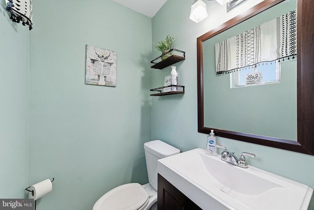 43 ROLLING LANE, Hamilton, NJ 08690