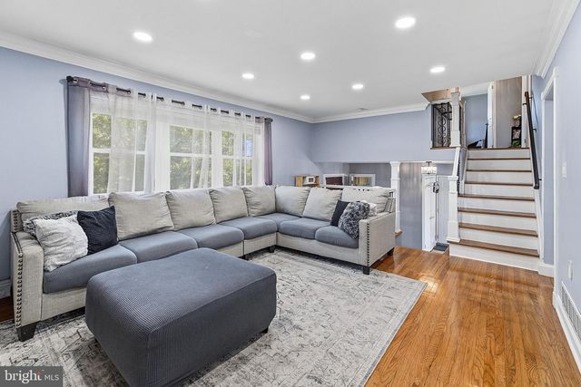 43 ROLLING LANE, Hamilton, NJ 08690