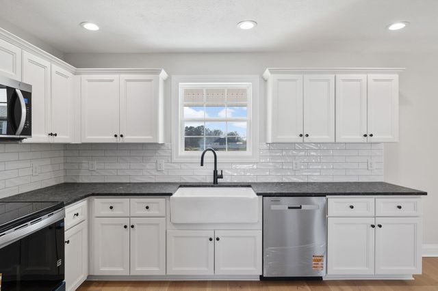 602 Shadow Dr, Shelbyville, TN 37160