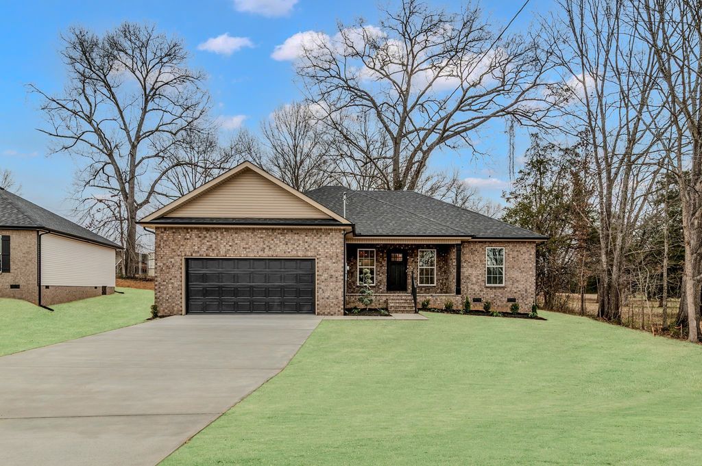602 Shadow Dr, Shelbyville, TN 37160