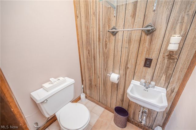 2998 Whispering Pines Drive, Canfield, OH 44406