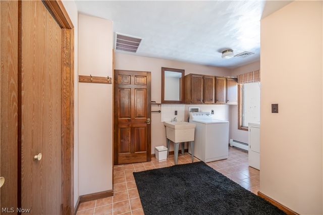 2998 Whispering Pines Drive, Canfield, OH 44406