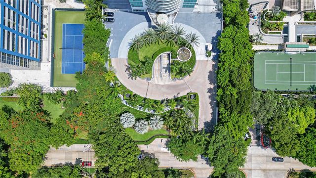 2101 Brickell Ave 2305, Miami, FL 33129