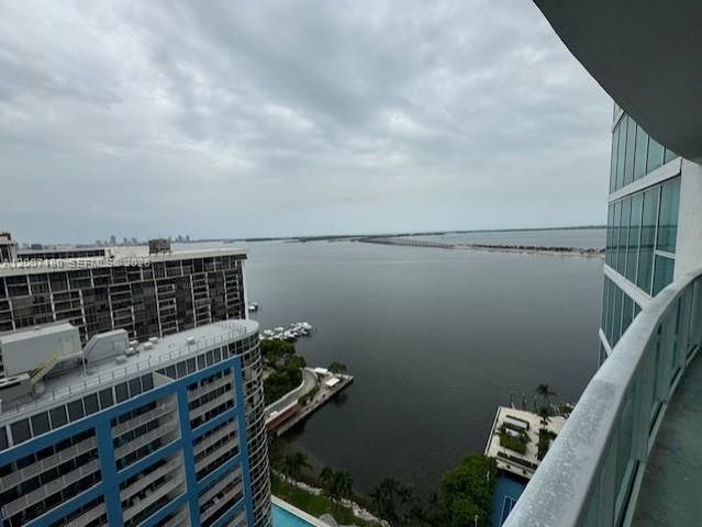 2101 Brickell Ave 2305, Miami, FL 33129