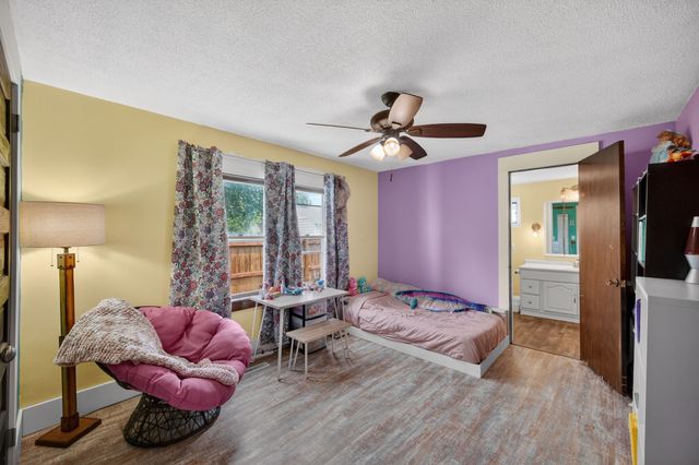 415 N 1st Avenue, Winterset, IA 50273