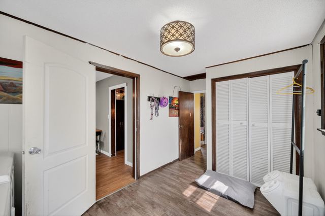 415 N 1st Avenue, Winterset, IA 50273