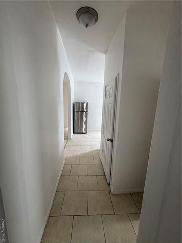 238 S 3rd Avenue, Mount Vernon, NY 10550