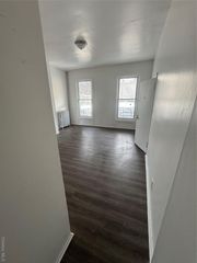 238 S 3rd Avenue, Mount Vernon, NY 10550