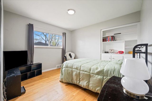 24765 Ross Drive, Redford, MI 48239