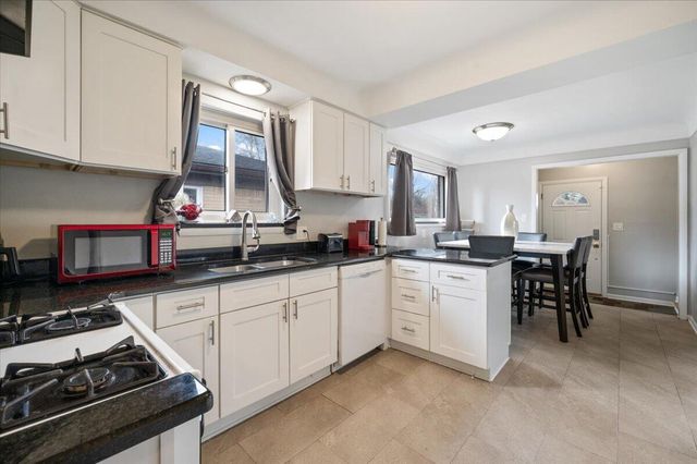 24765 Ross Drive, Redford, MI 48239