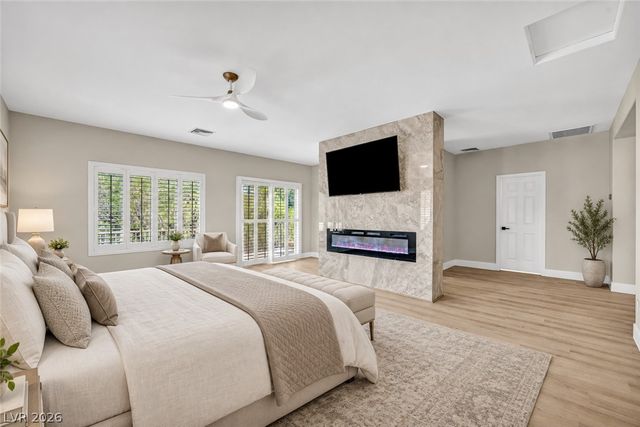 17 Winding Road, Henderson, NV 89052