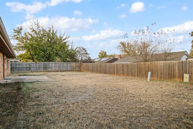 1125 N Patterson Drive, Moore, OK 73160