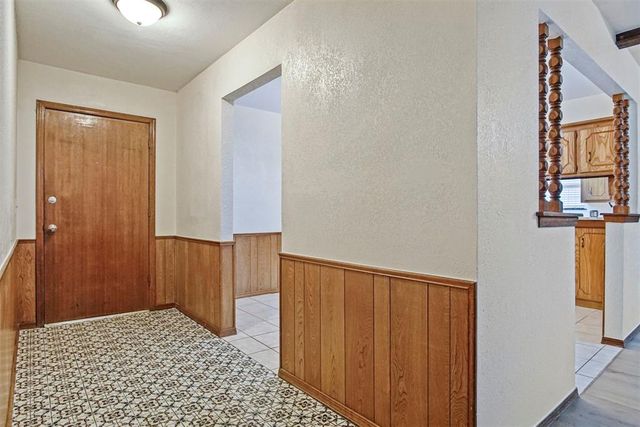 1125 N Patterson Drive, Moore, OK 73160