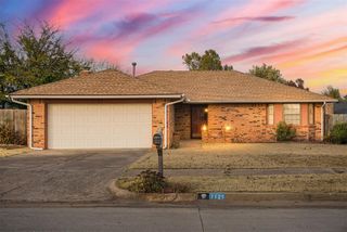 1125 N Patterson Drive, Moore, OK 73160