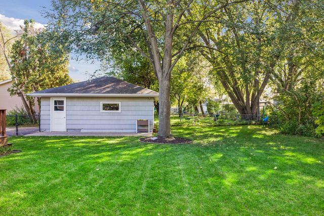 4333 Diamond Drive, Eagan, MN 55122