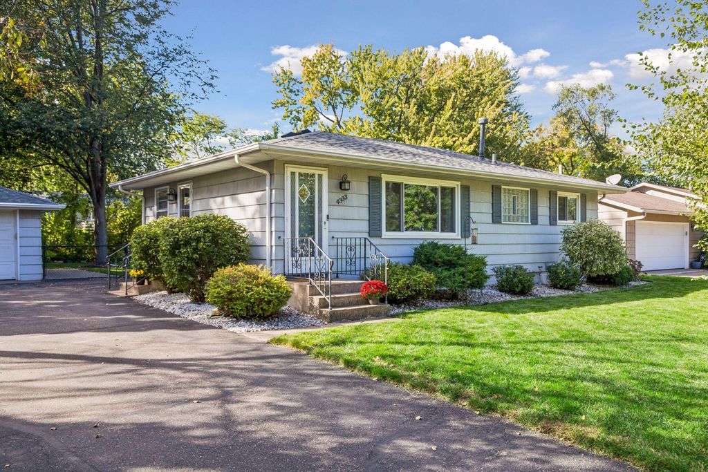 4333 Diamond Drive, Eagan, MN 55122 — exterior