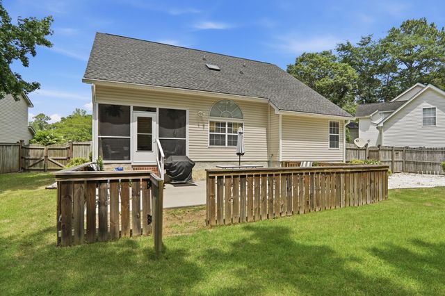 108 Tattingstone Way, Goose Creek, SC 29445