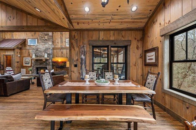 164 Water Dance Trail, Blue Ridge, GA 30513