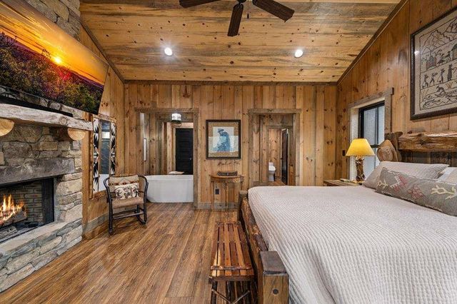 164 Water Dance Trail, Blue Ridge, GA 30513