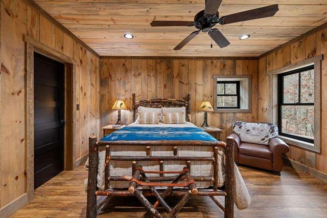 164 Water Dance Trail, Blue Ridge, GA 30513