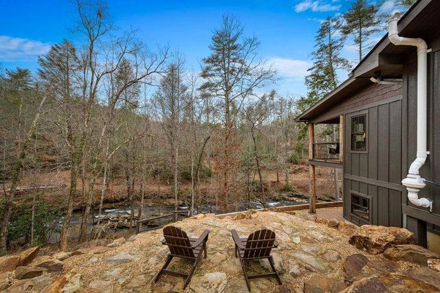 164 Water Dance Trail, Blue Ridge, GA 30513