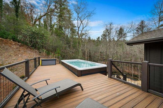 164 Water Dance Trail, Blue Ridge, GA 30513