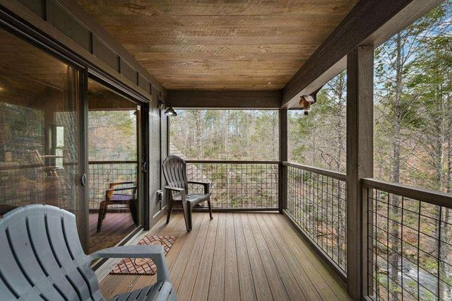 164 Water Dance Trail, Blue Ridge, GA 30513