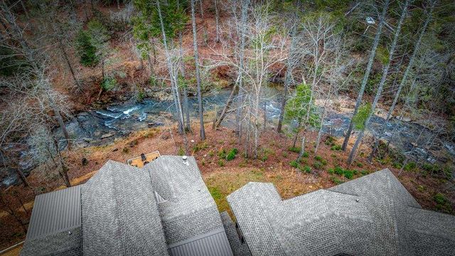 164 Water Dance Trail, Blue Ridge, GA 30513