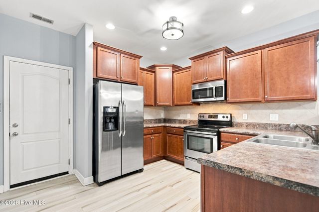 124 Katrina Street, Sneads Ferry, NC 28460