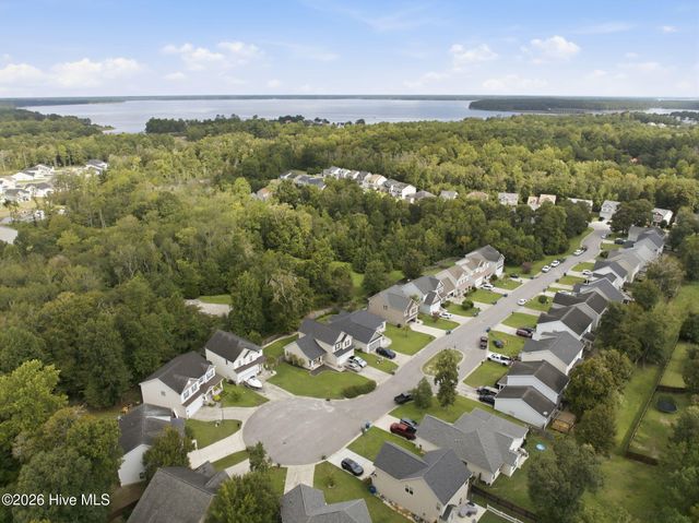 124 Katrina Street, Sneads Ferry, NC 28460