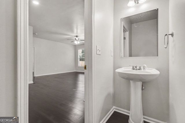 1530 Dawn Valley Trail, Cumming, GA 30040