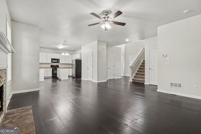 1530 Dawn Valley Trail, Cumming, GA 30040