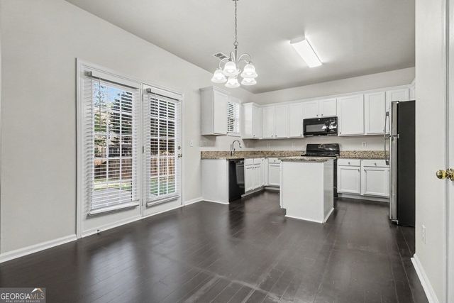 1530 Dawn Valley Trail, Cumming, GA 30040