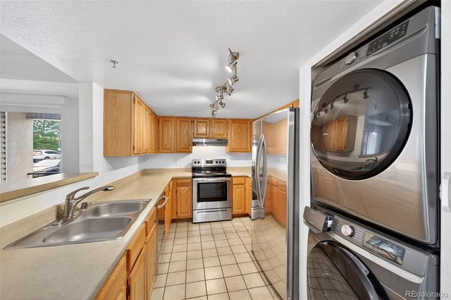 12158 W Dorado Place 102, Littleton, CO 80127