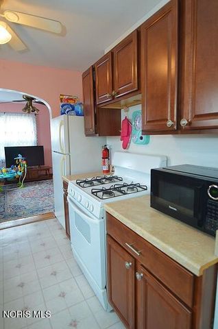 5124 Selma Street, Toledo, OH 43613