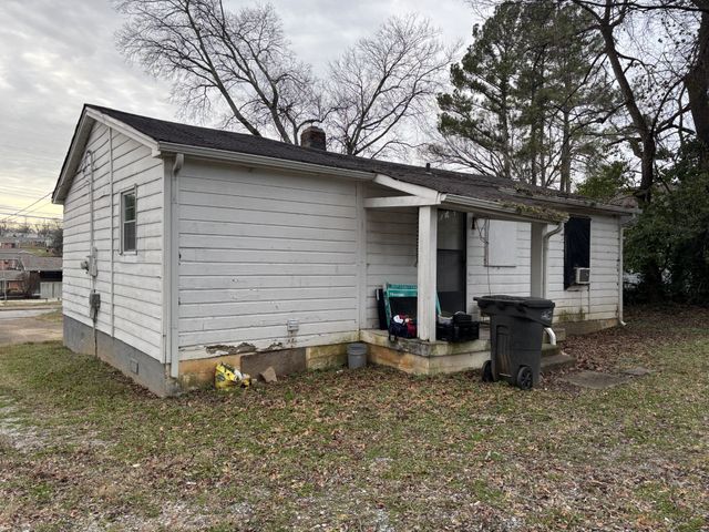 307 Polk St, Columbia, TN 38401