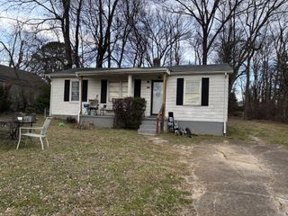 307 Polk St, Columbia, TN 38401