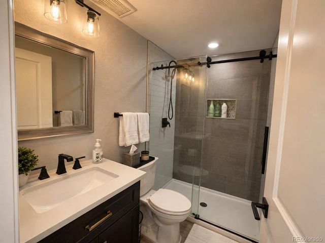 6951 Esperanza Dr, Castle Rock, CO 80108