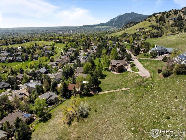 3945 Promontory Court, Boulder, CO 80304