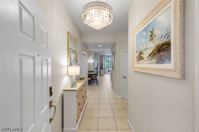460 Launch CIR 202, Naples, FL 34108