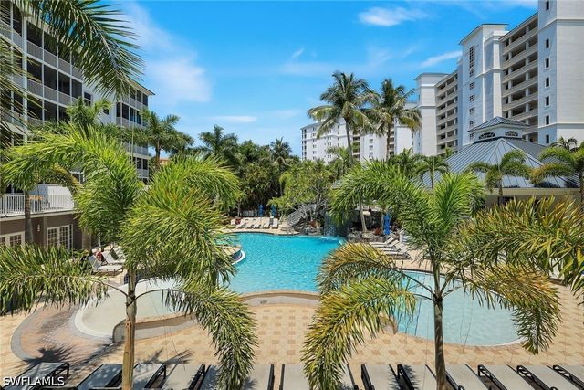460 Launch CIR 202, Naples, FL 34108