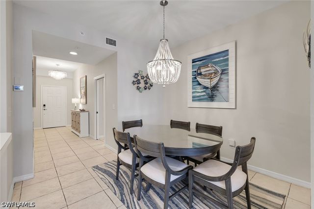 460 Launch CIR 202, Naples, FL 34108