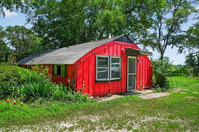 8444 W State Route 17 Route W, Kankakee, IL 60901