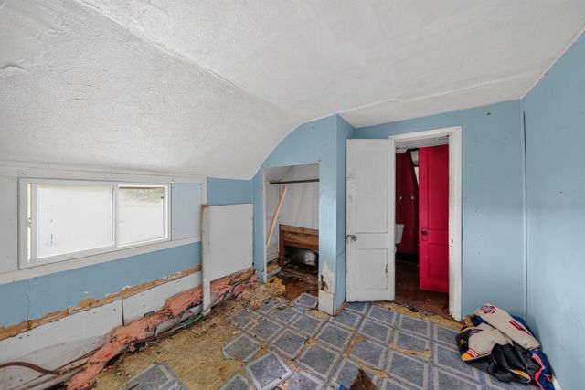 8444 W State Route 17 Route W, Kankakee, IL 60901
